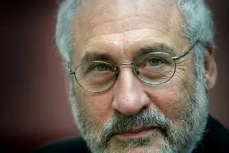Щиглиц: Европа се нуждае от кризисен механизъм като Фед