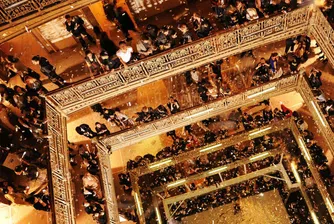 Кула от 19 век се превърна в най-красивия нов хотел в Ню Йорк