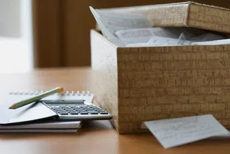 Данъчните погват за здравни осигуровки