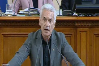 Депутатите от "Атака" осигуриха кворум в парламента