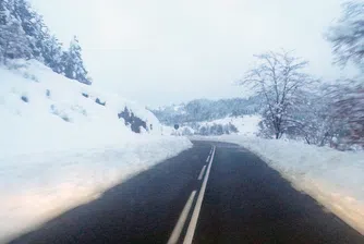 Основната пътна мрежа в област Кърджали е проходима