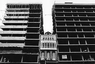 Разнопосочни прогнози за имотния сектор в Румъния