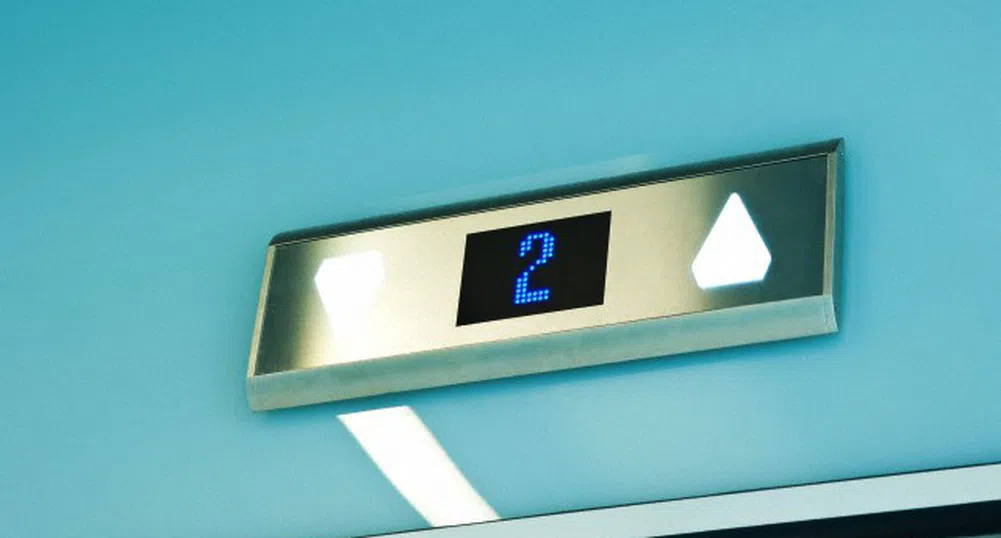 Санираме и асансьорите