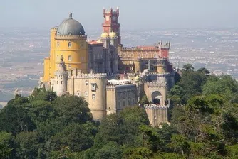 Десетте най-красиви кралски дворци в света