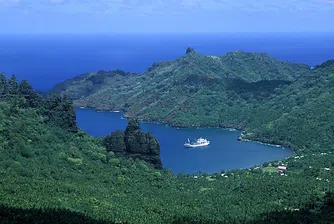 Най-необичайните круизни кораби в света