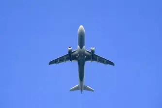 ЕС подгони самолетните компании за климатичното затопляне