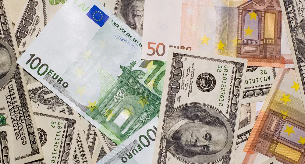 Trend Recognition: Разнопосочни сигнали при EUR/USD