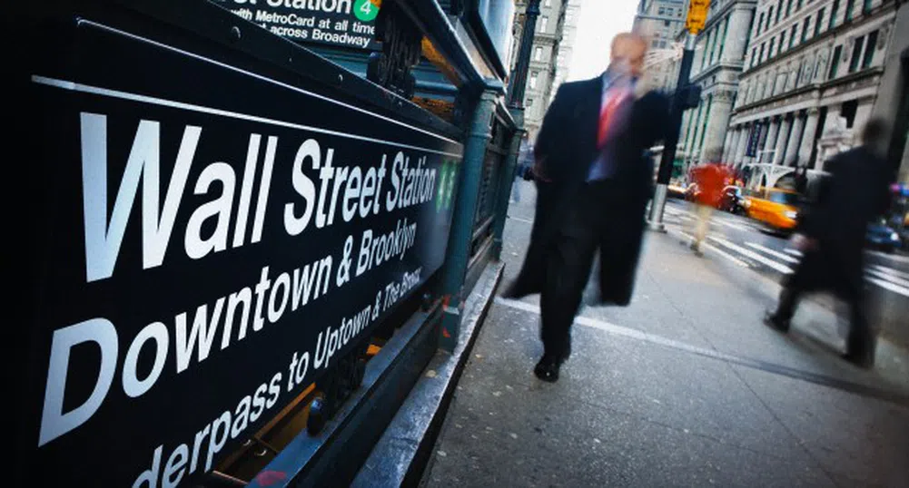 Уолстрийт се разколеба в похода си нагоре
