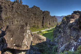 Най-голямата планинска верига в света лежи на дъното на океана