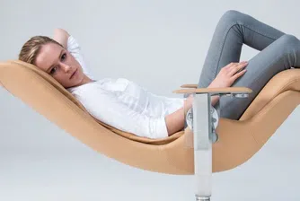 Стол за 26 000 долара, който се управлява с жестове