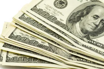 Големите инвеститори повишават кеша си