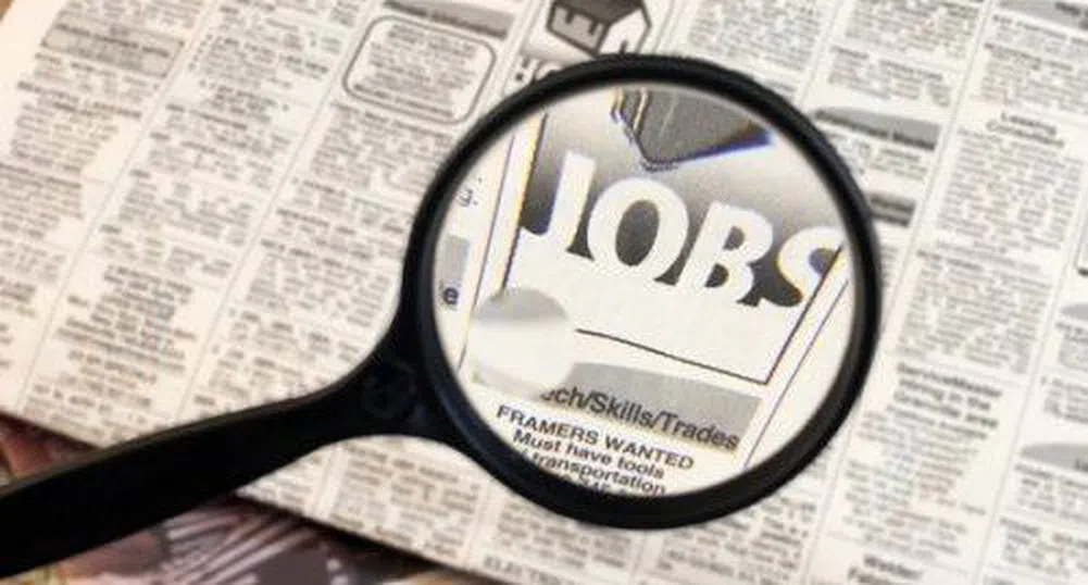 Всяка пета фирма търси служители, всяка десета- съкращава