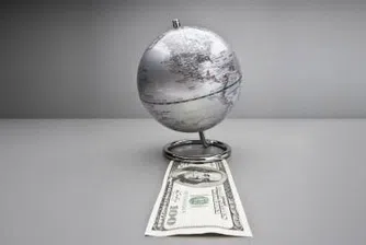 Петролът пак на $100 през 2010-та