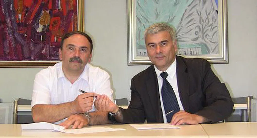 Клъстерът Електромобили и ТУ-Габрово сключиха споразумение