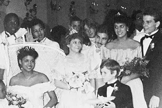 Звездите като абитуриенти (снимки)