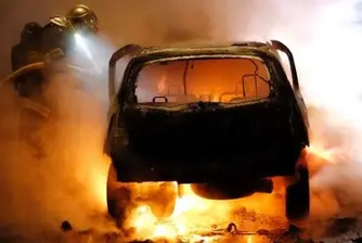 Над 800 коли бяха подпалени по Нова година във Франция