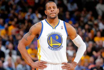 Защо шампион от НБА ползва счупен телефон?