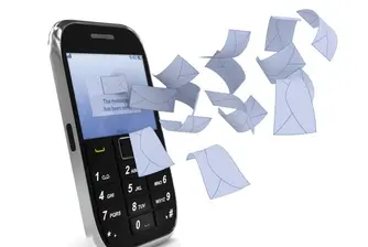 Британец отмъщава на нелоялен търговец с 29 000 есемеса