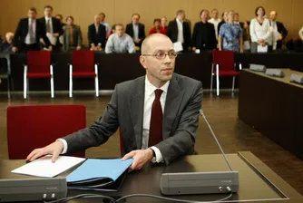Жена поема поста на Асмусен в ЕЦБ
