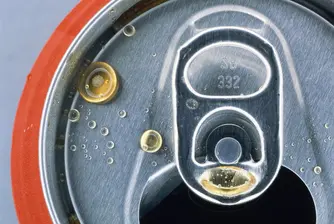 Coca-Cola затваря заводи в Русия