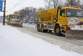 130 машини чистят столицата