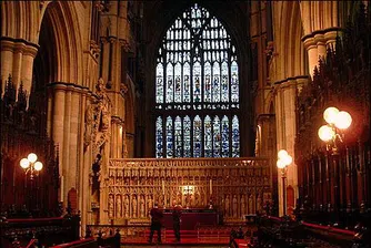 Естонски свещеник се оказа милионер