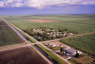 Половината обитатели на това село са сексуални престъпници