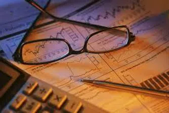 Бавната администрация и корупцията спъват бизнеса у нас