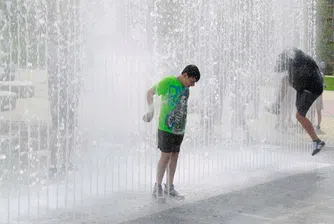 Новият софийски парк вече е отворен, посреща хората с 607 дървета