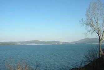 Подновяват строителството на язовир, започнат през 1986г.