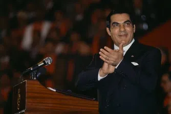 Тунис конфискува 234 луксозни коли на бившия лидер