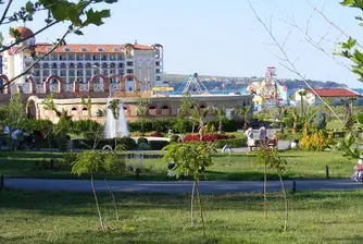 На море в Обзор