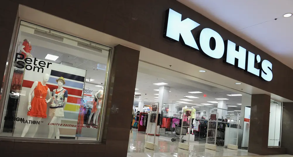 Жена съди Kohl’s - звънят й заради дълг