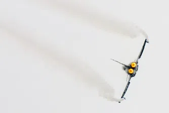 Бизнесмен от Дубай отлита в Космоса с африкански флагове