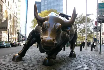 Дж. Поулсън: S&P при 1 350 пункта до края на годината