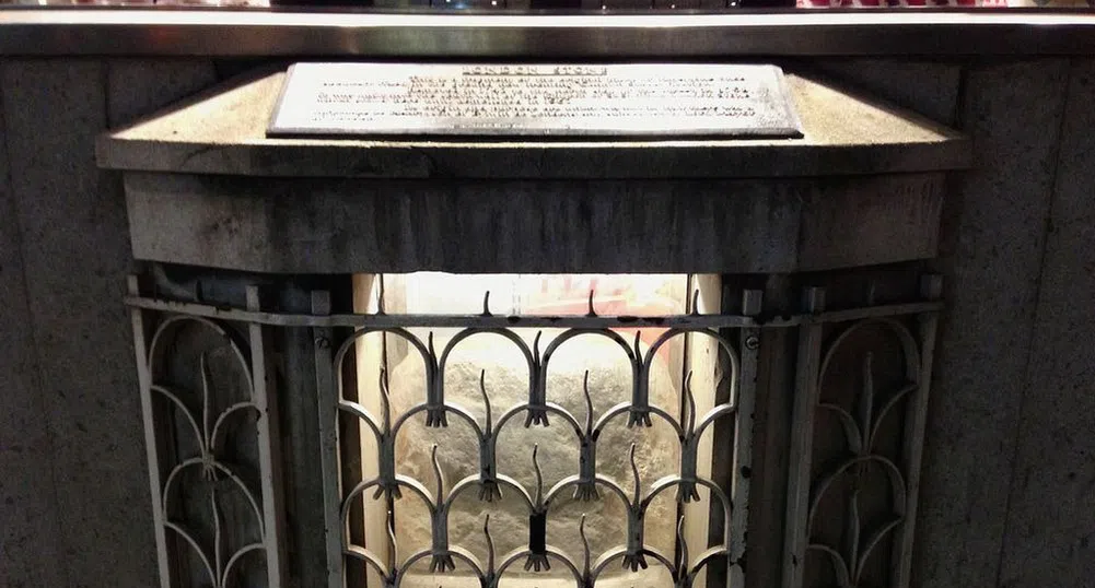 Една от най-древните и мистични реликви се крие зад тези решетки