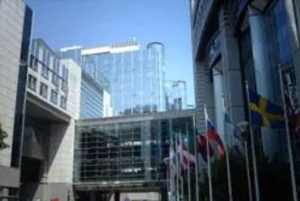 ДПС и ГЕРБ се карат в Брюксел