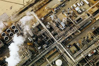 Ръстът в промишлеността се ускорява през април