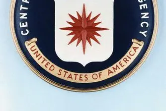 Бивши шефове на ЦРУ зоват Обама да спре разследването