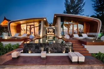 На брега на остров Пукет - хотел Iniala Beach House