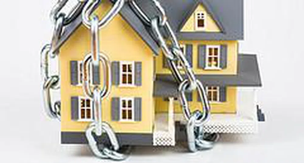 Безработицата поддържа ипотечна криза в САЩ