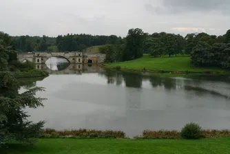 Продава се исторически мост над Темза