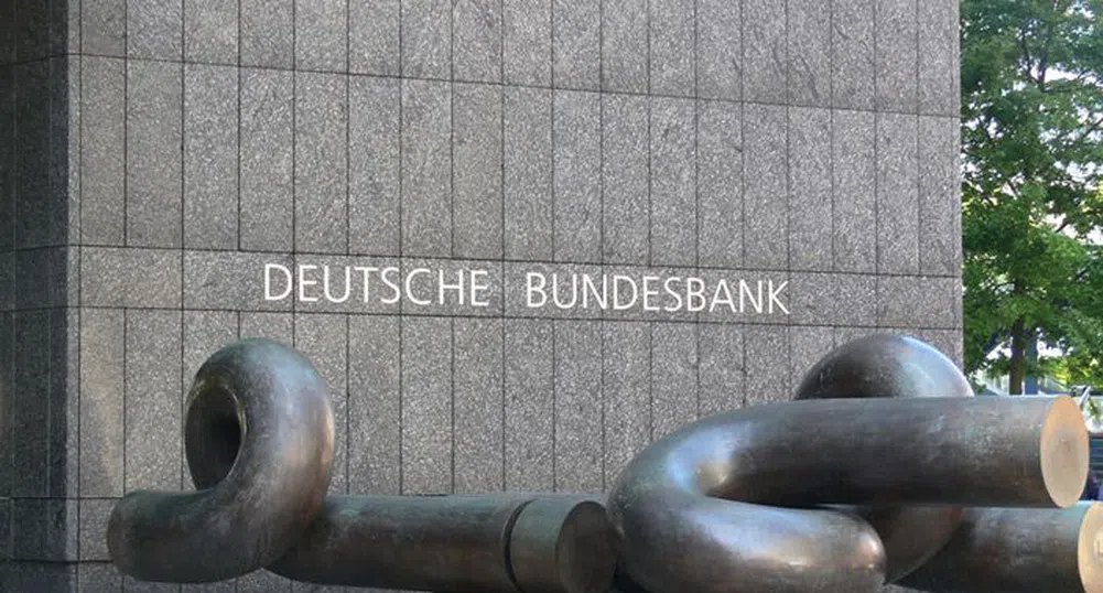 Bundesbank изтегля златните си резерви от Париж, Лондон и Ню Йорк