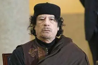 Муамар Кадафи предлага преговори