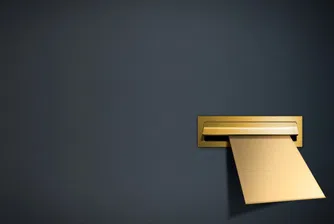 Студент върна грешен чек за 690 млн. долара