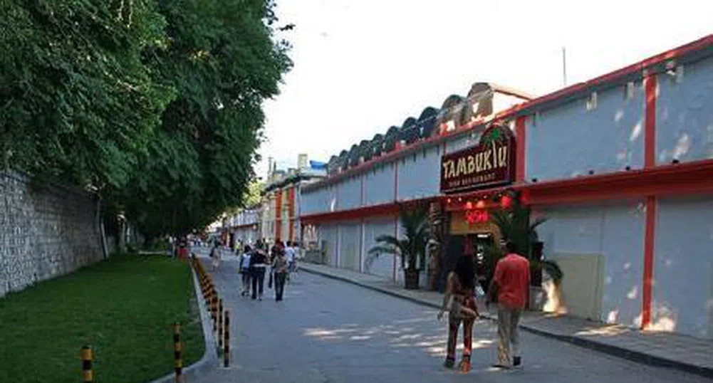 Холдинг Варна инвестира 73.1 млн. лв. в проект „Алея Първа"