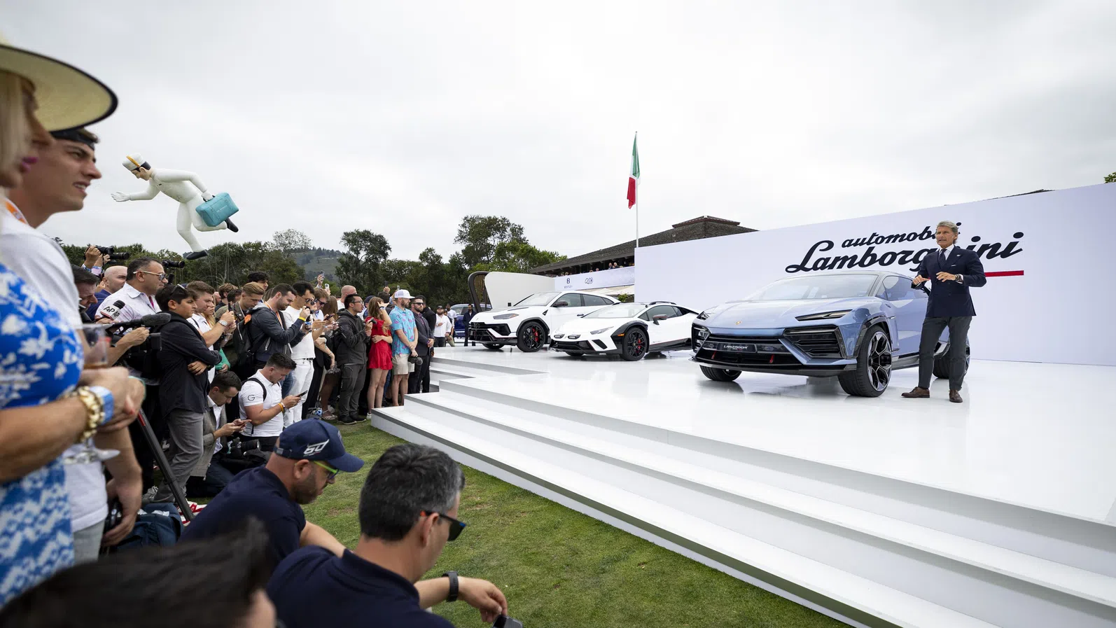 Lamborghini се отказва от първия си електрически модел заради липса на интерес от клиентите