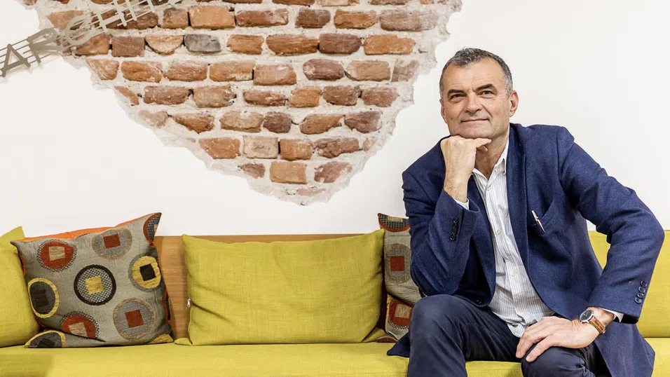 „София е нешлифован диамант, заровен в прах“ – арх. Стефан Добрев за града, който може да бъде повече