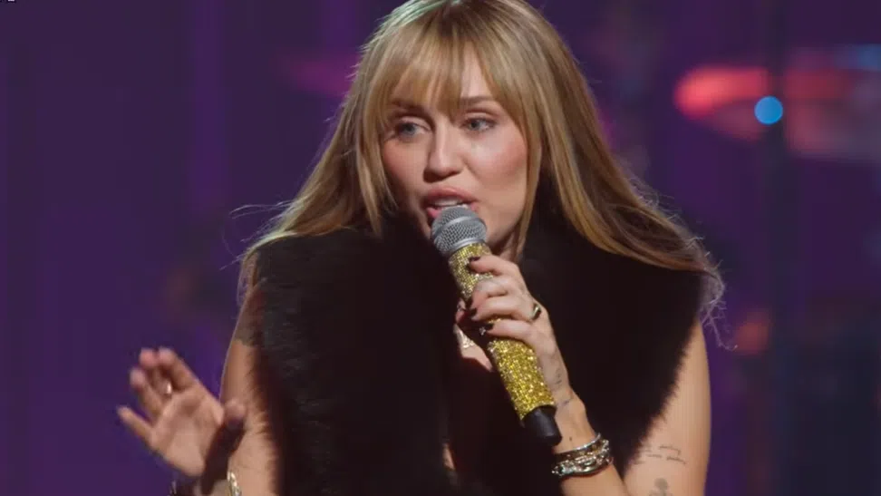 20 години по-късно: „Хана Монтана“ е в историята, но не и музикалната кариера на Майли Сайръс