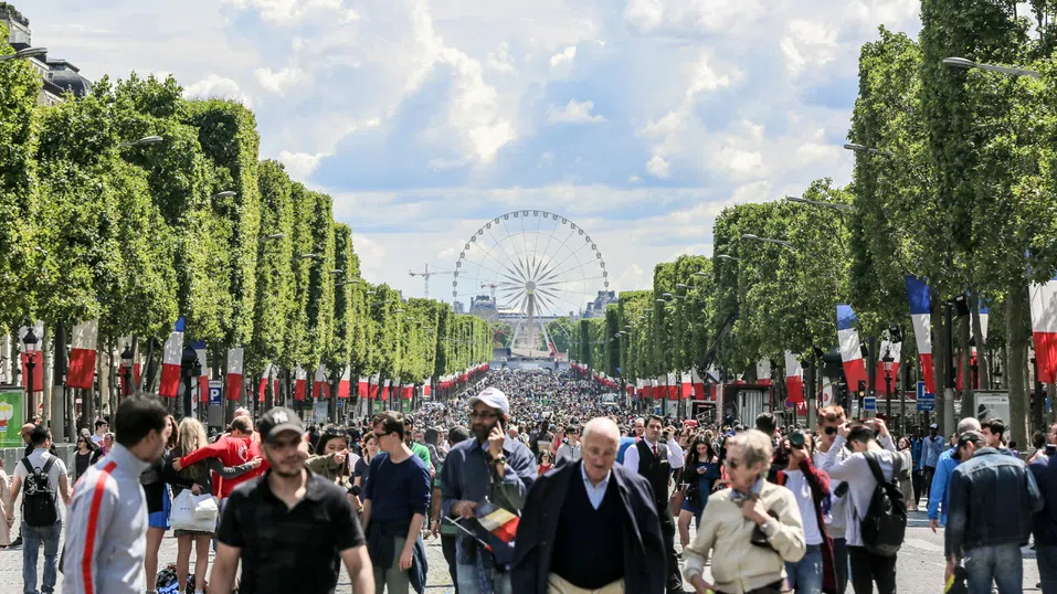 Вярва ли обикновеният европеец на бизнес, използващ изкуствен интелект